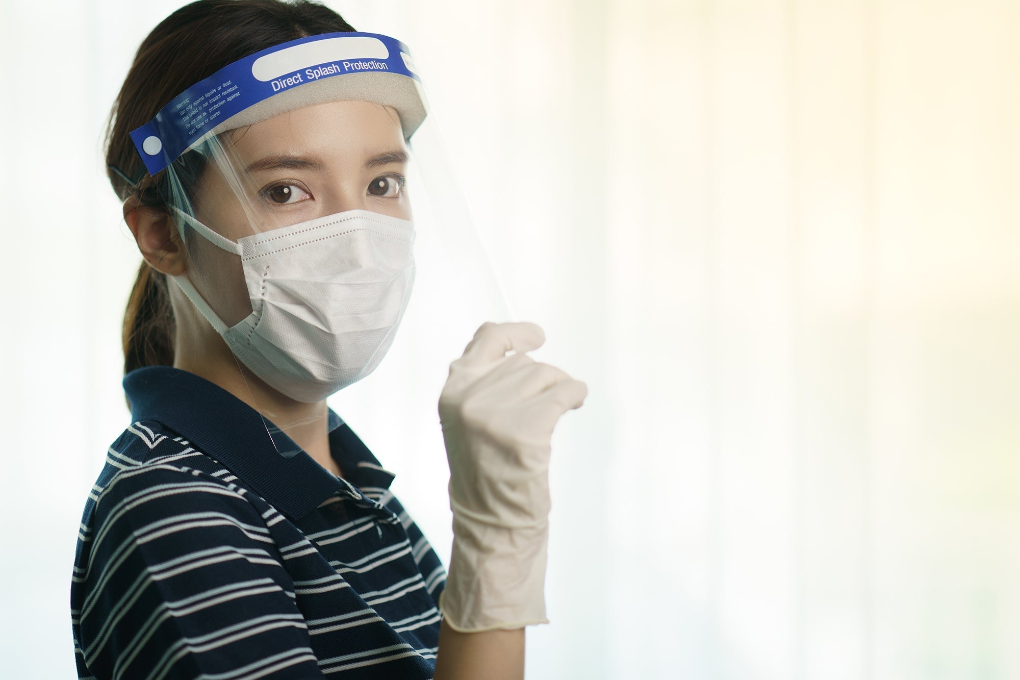 Face shields and protective eyewear for full-face and eye protection against splashes, debris, and airborne particles.