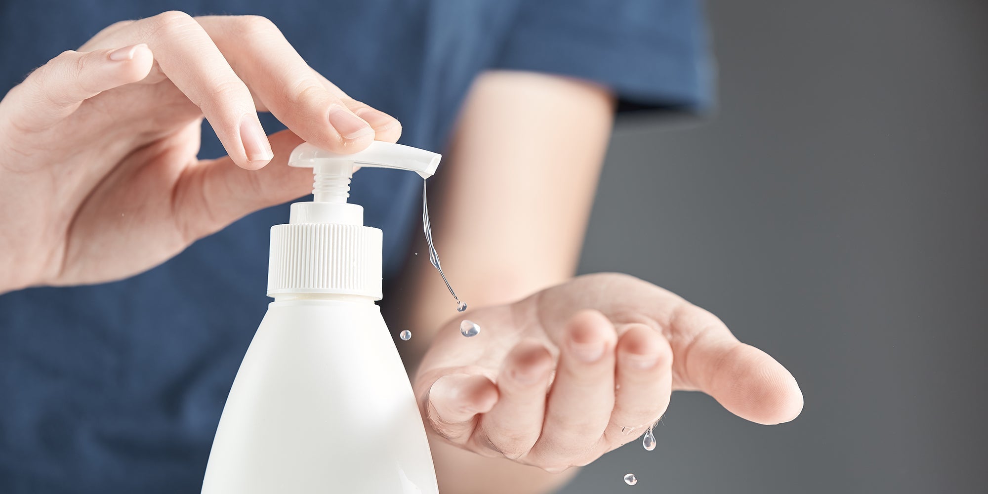 Hand sanitizer kills 99.9% of germs, fast-drying and moisturizing, ideal for personal and professional use.